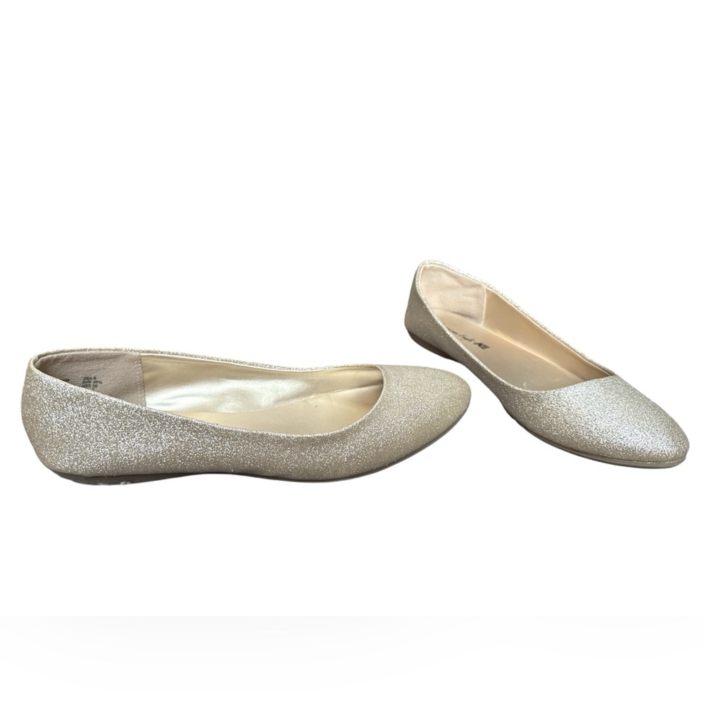 American Eagle Outfitters Sparkling Silver Flats